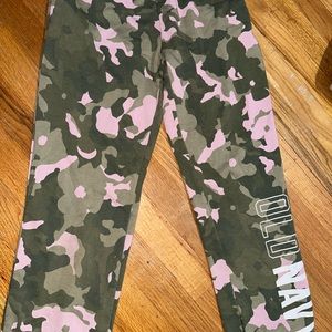Old navy camo pants